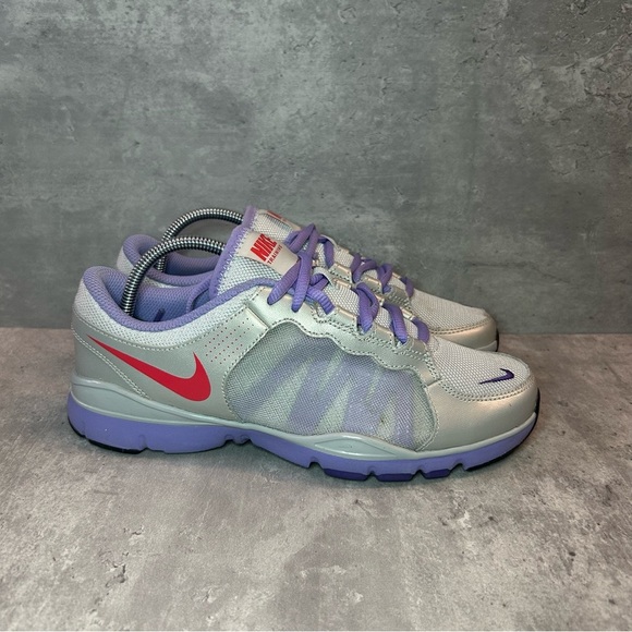 Nike Training Flex TR 2 Running Shoes Womens sz 7 - grey/purple - Picture 1 of 6